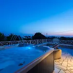 Σπίτι διακοπών Sun And Salt 3bedroom House *