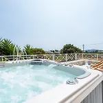 Sun And Salt 3bedroom House Αλυκή