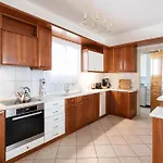 Sun And Salt 3bedroom House