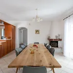 Σπίτι διακοπών Sun And Salt 3bedroom House