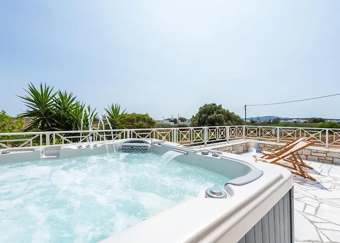 Sun And Salt 3bedroom House Alikí